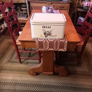 Vintage-Style Cream Bread Box with Black Accents